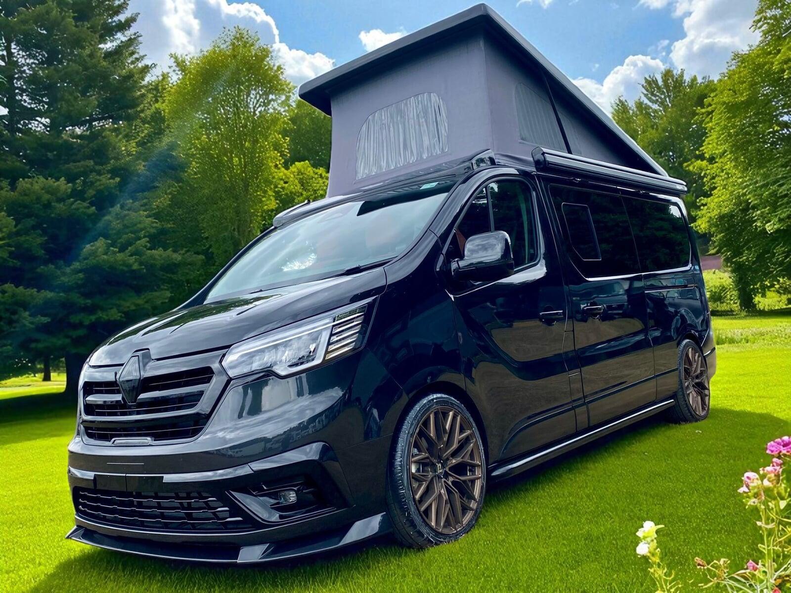 Renault Trafic LWB Auto Extra Escape Crusader