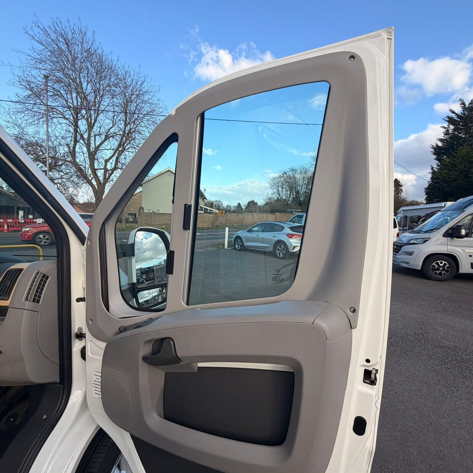 2010 Bessacarr E510 2 Berth 2 Belted Motorhome