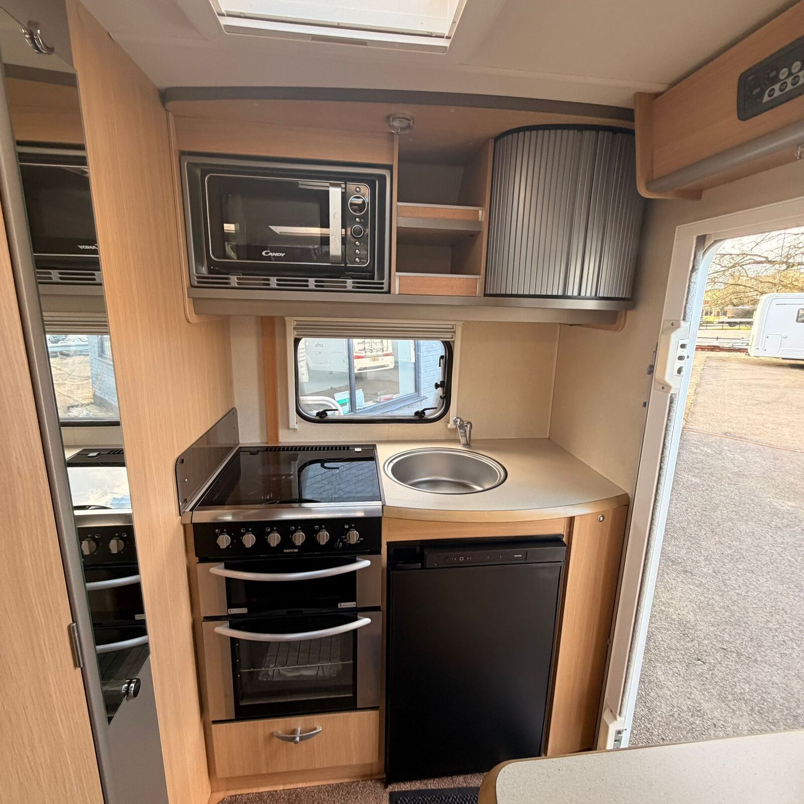 2010 Bessacarr E510 2 Berth 2 Belted Motorhome