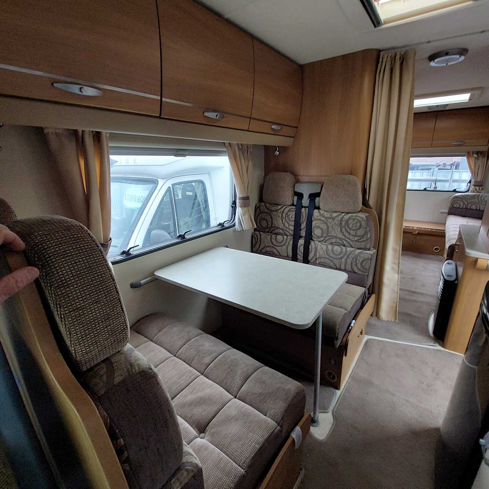 2010 Swift Sundance 630T  6-Berth 6-Belt Coach built Motorhome