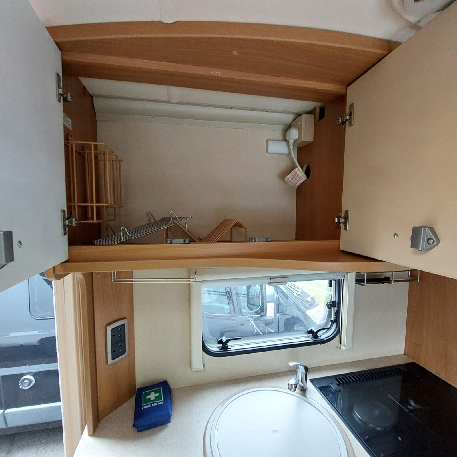 2010 Swift Sundance 630T  6-Berth 6-Belt Coach built Motorhome
