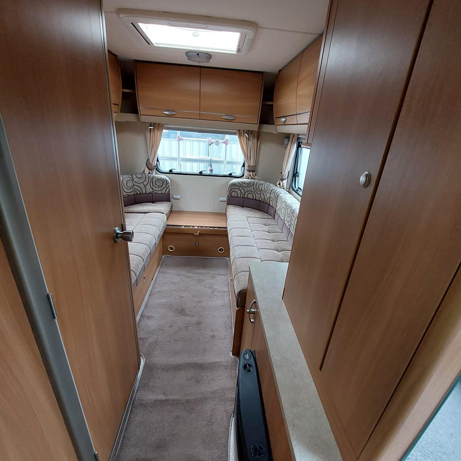 2010 Swift Sundance 630T  6-Berth 6-Belt Coach built Motorhome