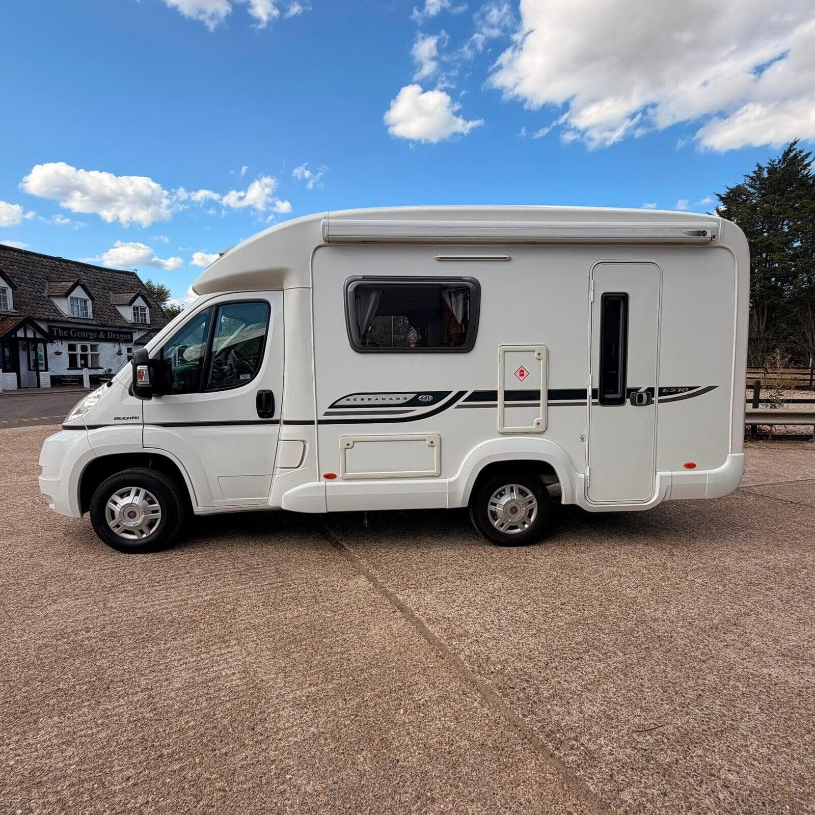 2011 BESSACARR E510 2 Berth 2 Belted Motorhome