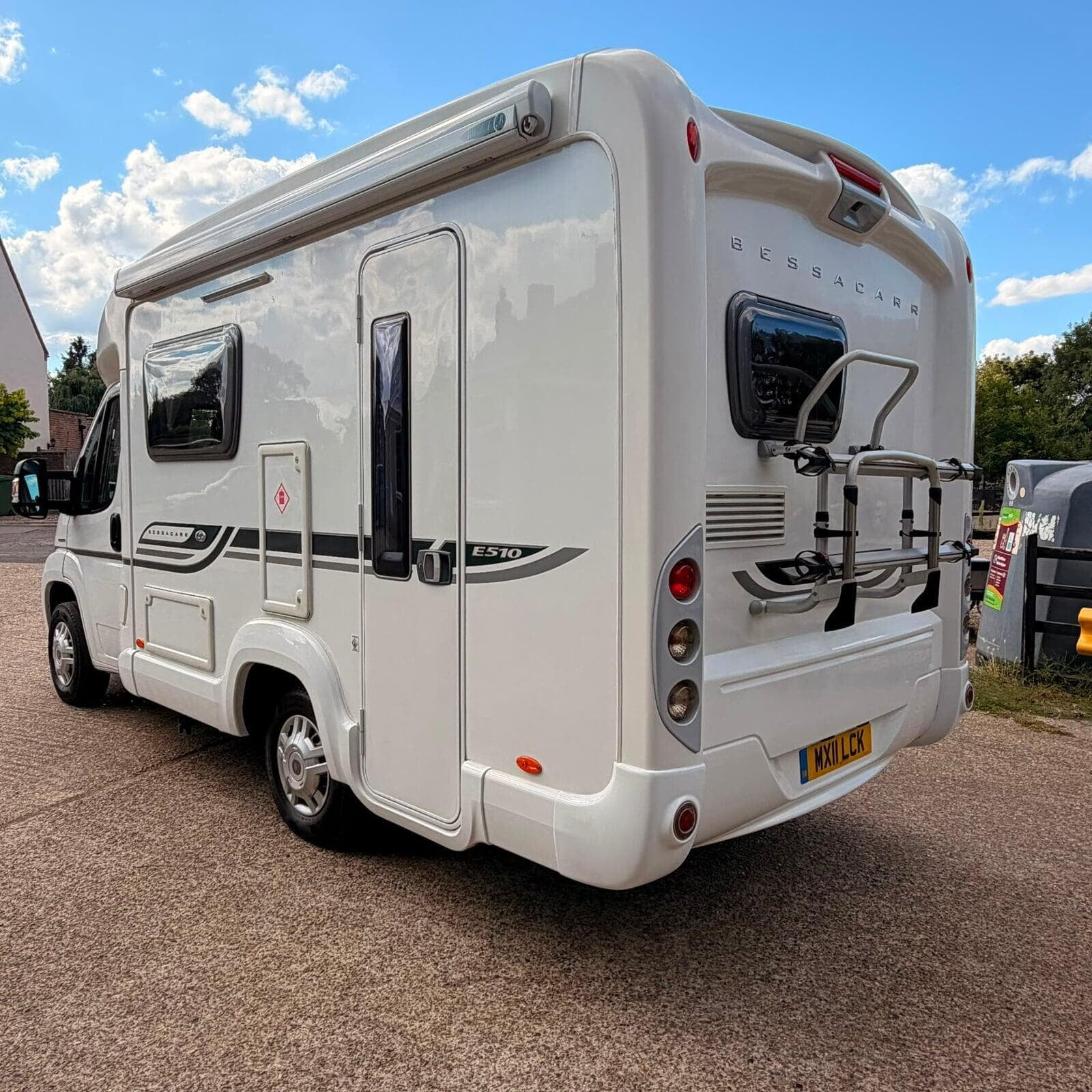 2011 BESSACARR E510 2 Berth 2 Belted Motorhome