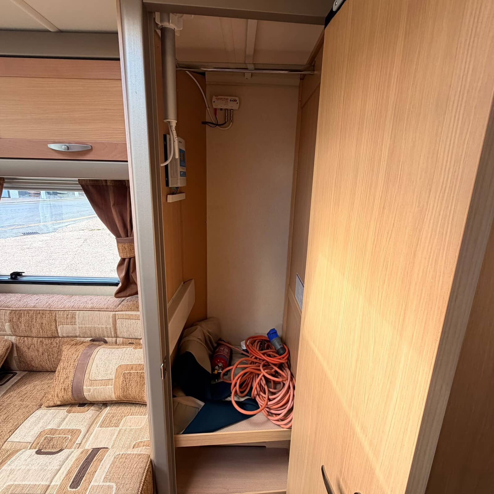 2011 BESSACARR E510 2 Berth 2 Belted Motorhome