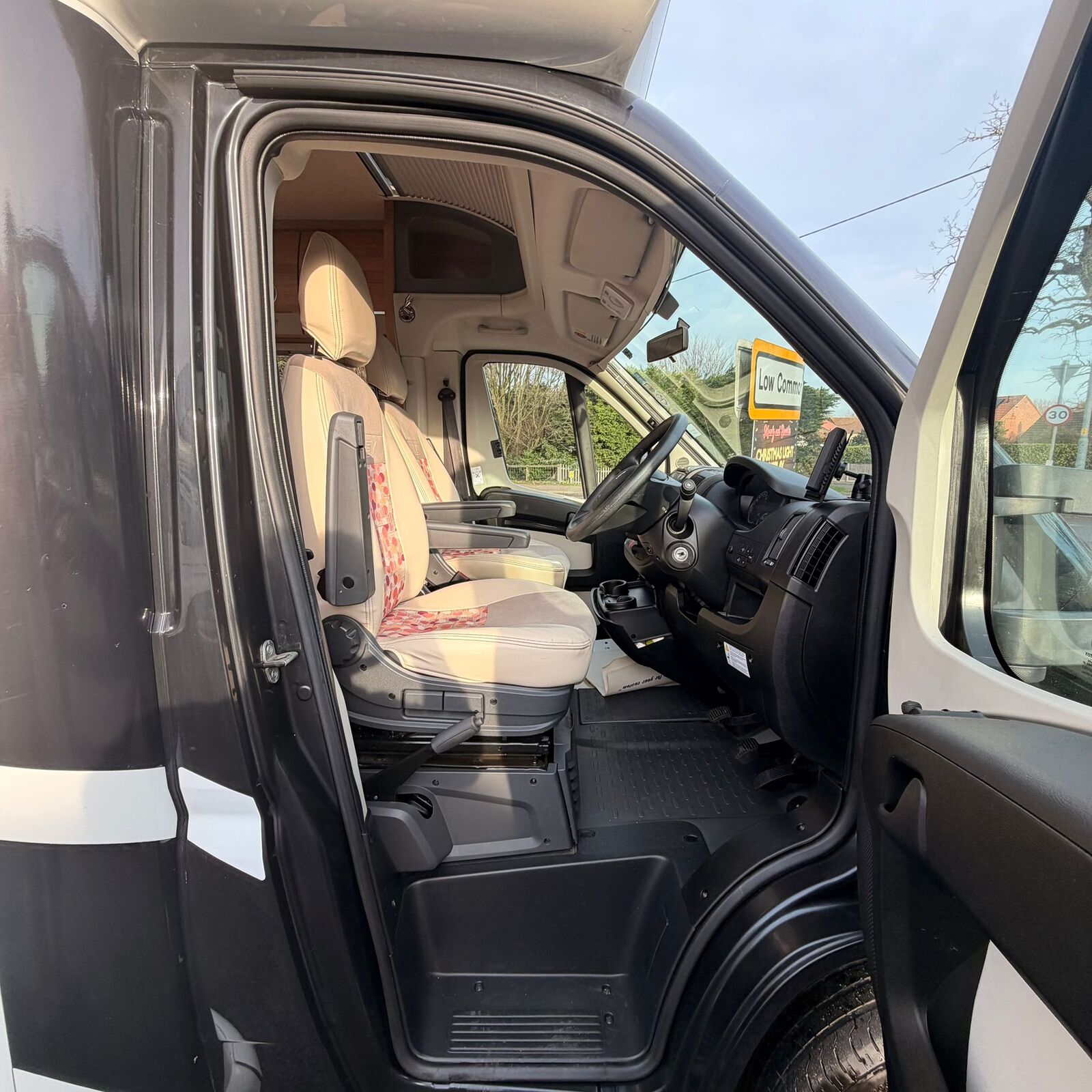 2013 Baily Approach 745 Autograph 4 Berth 4 Belted Motorhome