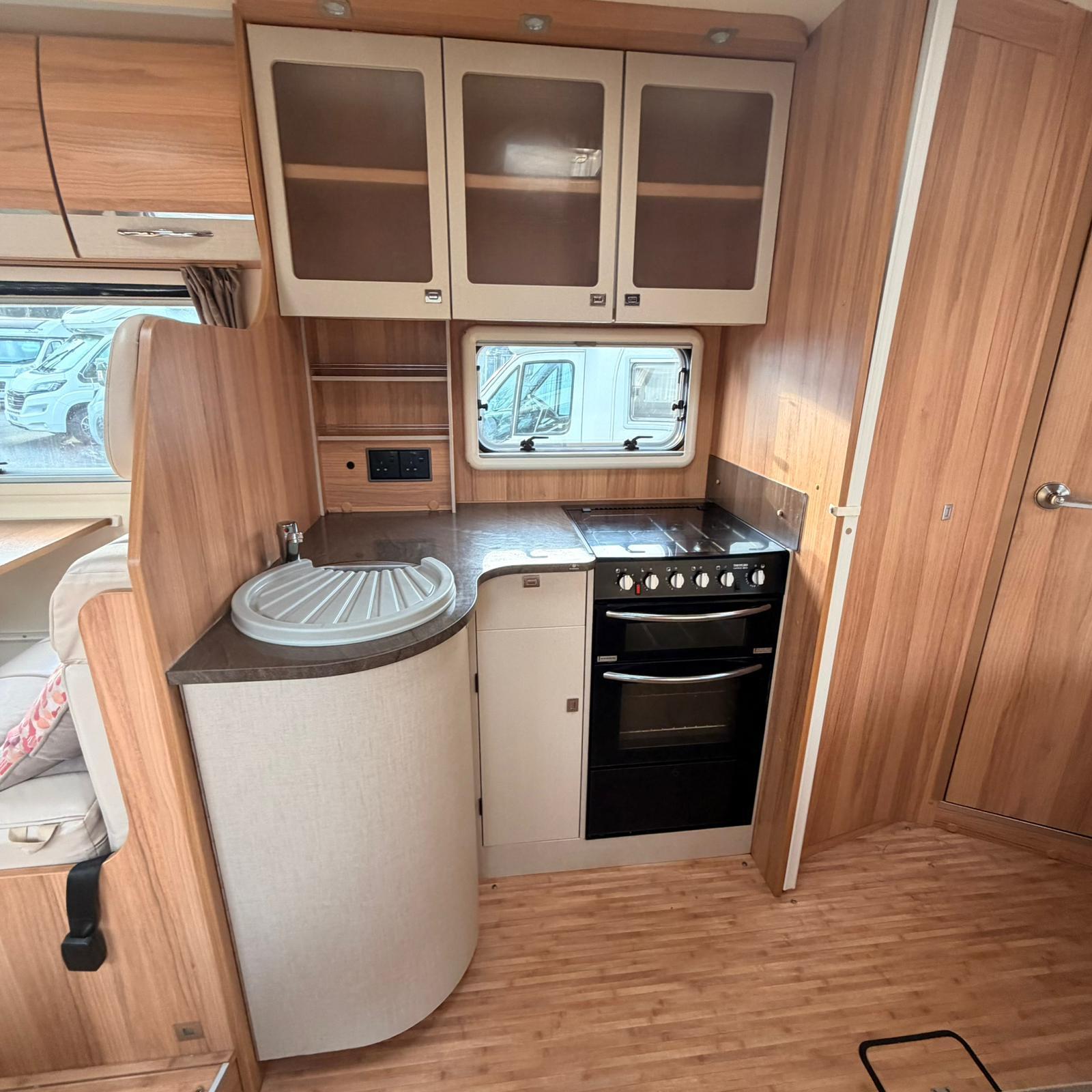 2013 Baily Approach 745 Autograph 4 Berth 4 Belted Motorhome