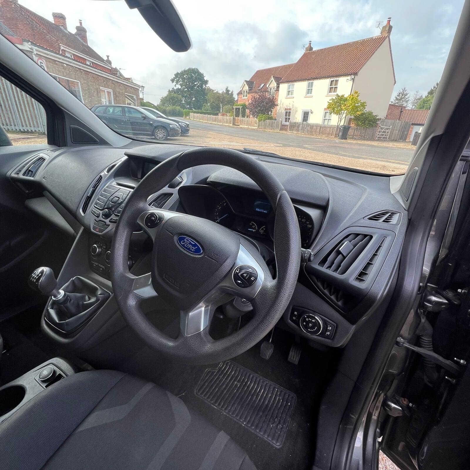 2015 Ford Tourneo Connect Zetec L1  EcoBoost Petrol 6 Speed Manual