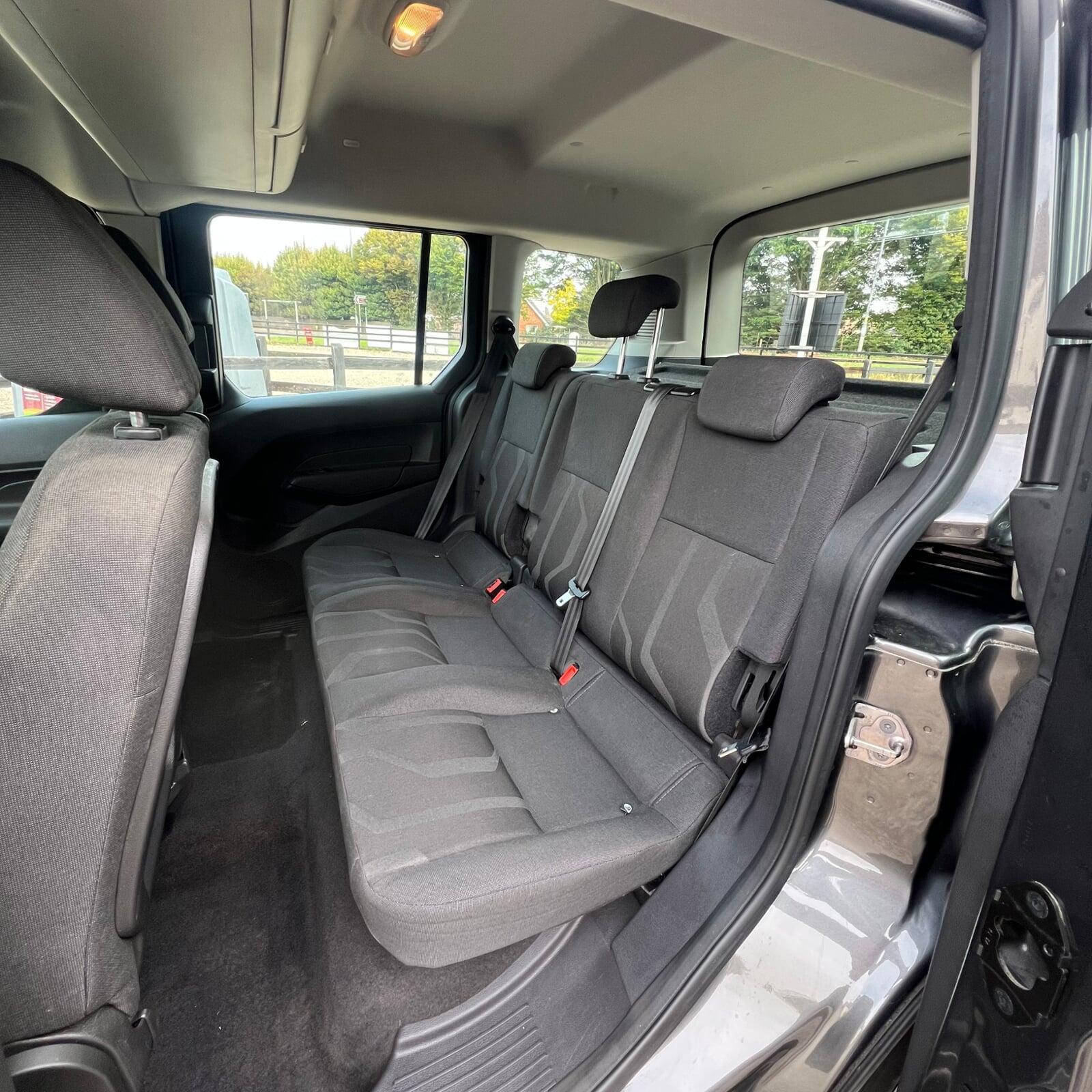 2015 Ford Tourneo Connect Zetec L1  EcoBoost Petrol 6 Speed Manual