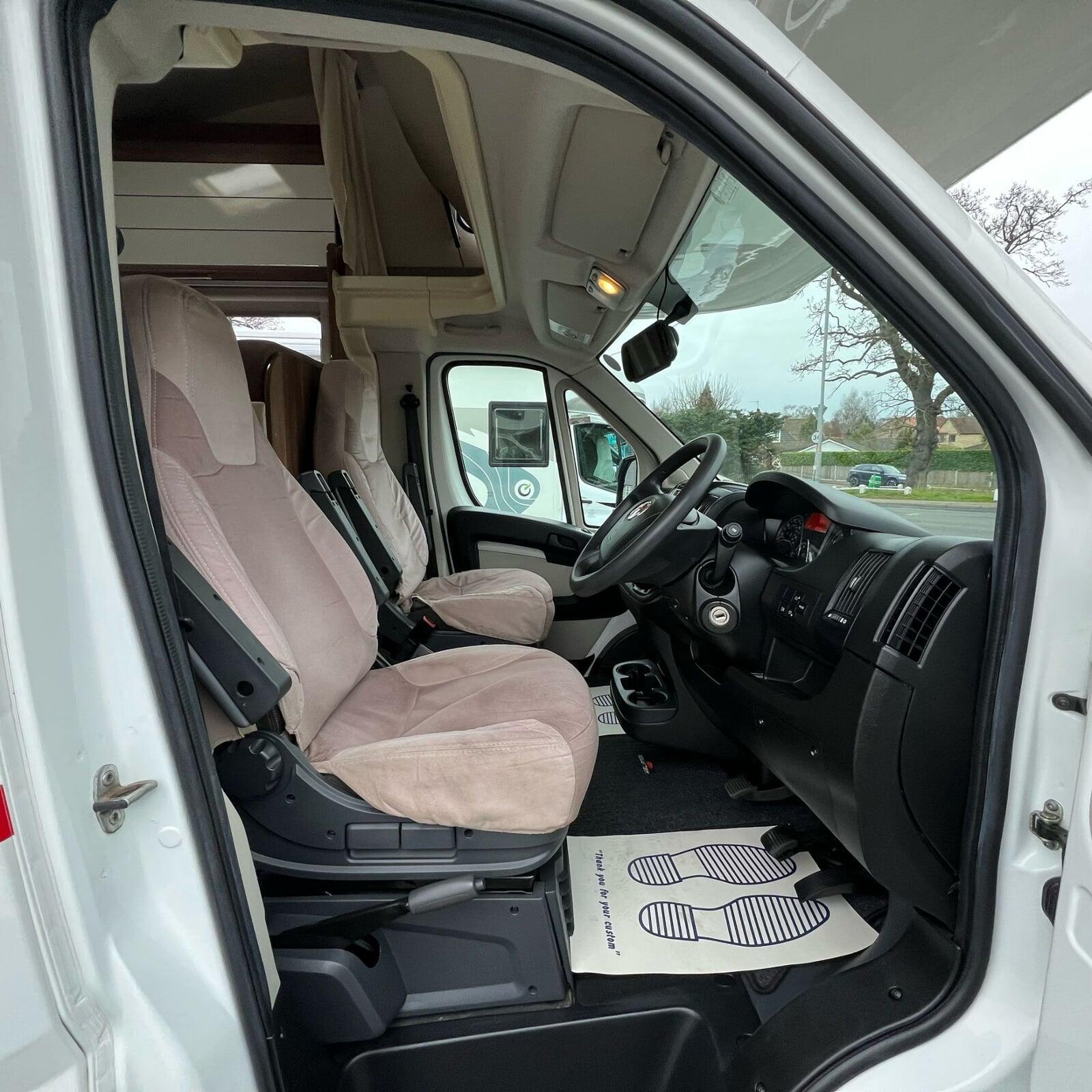 2015 Roller Team Auto Roller 746 6 Berth Motorhome