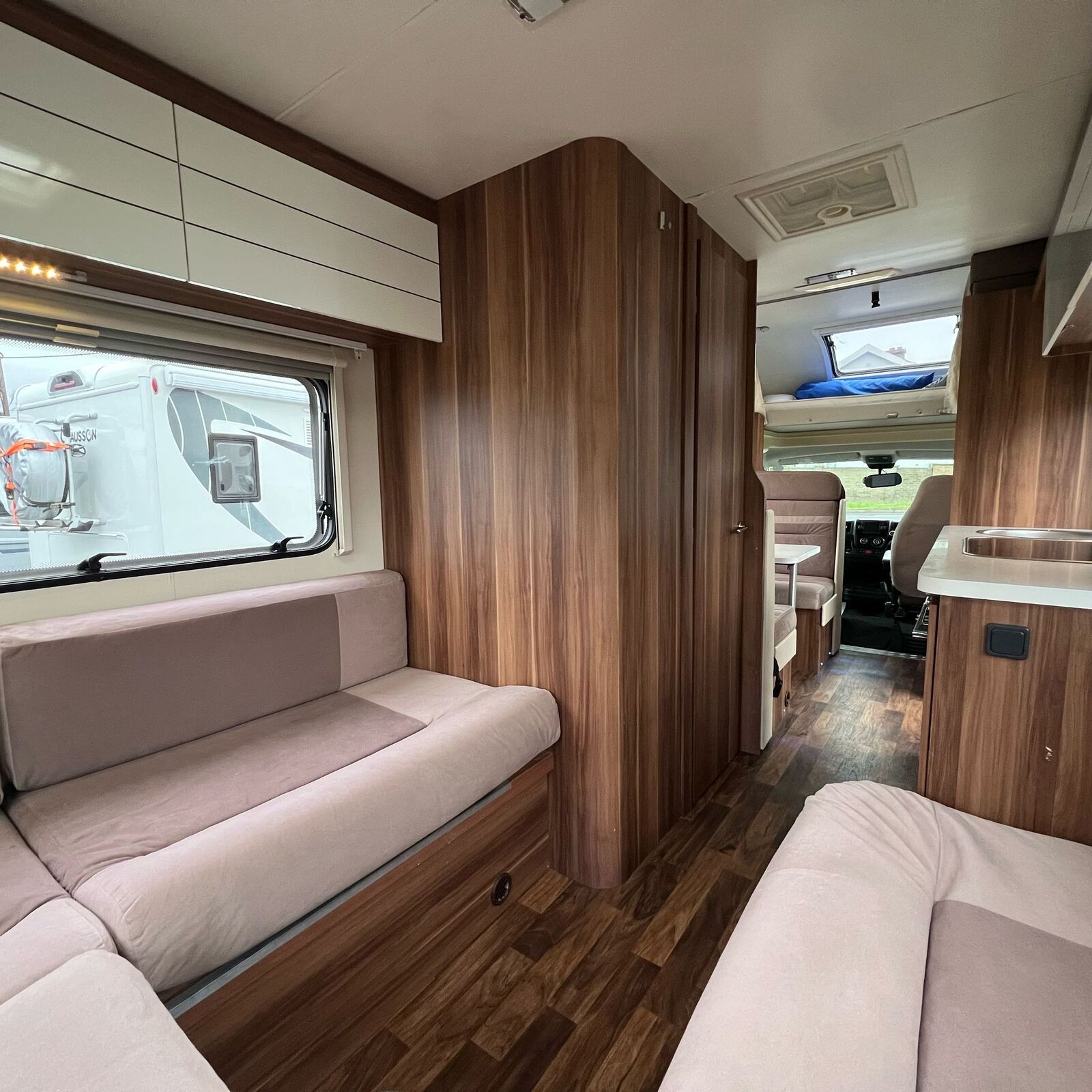 2015 Roller Team Auto Roller 746 6 Berth Motorhome