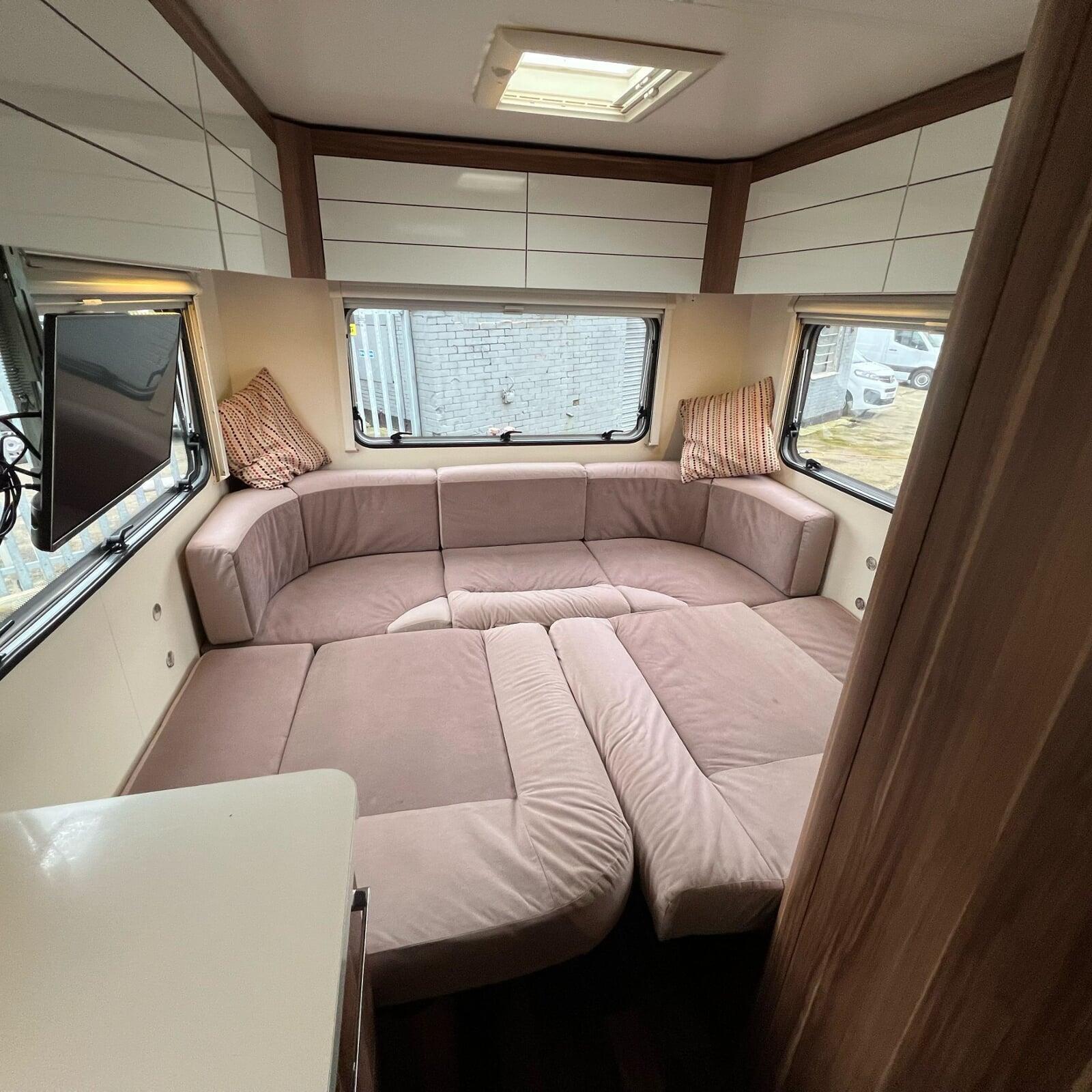 2015 Roller Team Auto Roller 746 6 Berth Motorhome