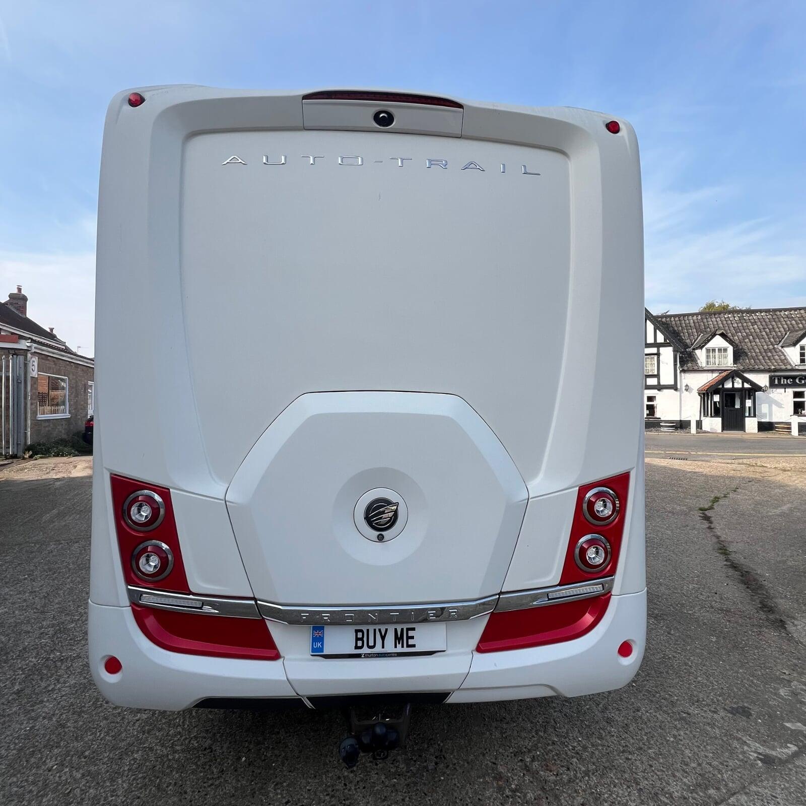 2016 Auto Trail Comanche Tri Axle 6 berth 6 belted Motorhome