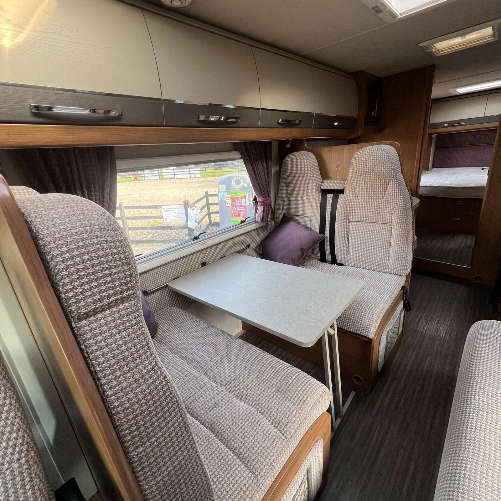 2016 Auto Trail Comanche Tri Axle 6 berth 6 belted Motorhome