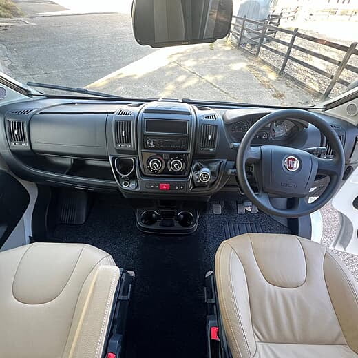 2017 BURSTNER IXEO IT 680 G 4 Berth Coach Built Motorhome