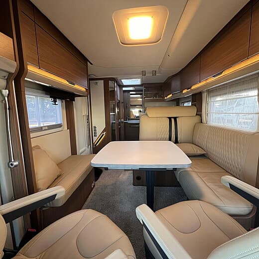 2017 BURSTNER IXEO IT 680 G 4 Berth Coach Built Motorhome