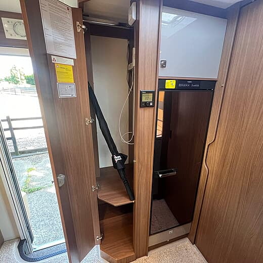 2017 BURSTNER IXEO IT 680 G 4 Berth Coach Built Motorhome