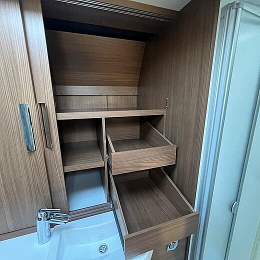 2017 BURSTNER IXEO IT 680 G 4 Berth Coach Built Motorhome