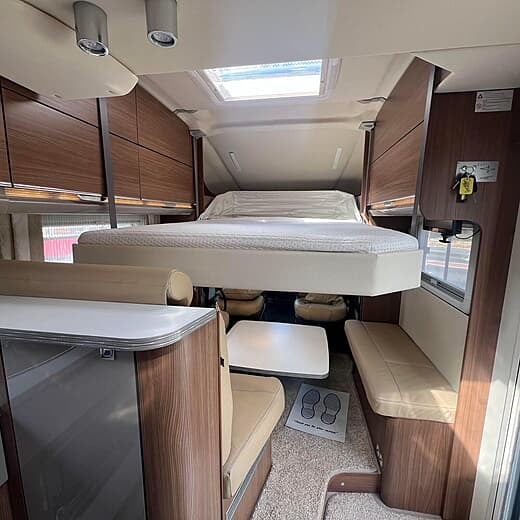 2017 BURSTNER IXEO IT 680 G 4 Berth Coach Built Motorhome