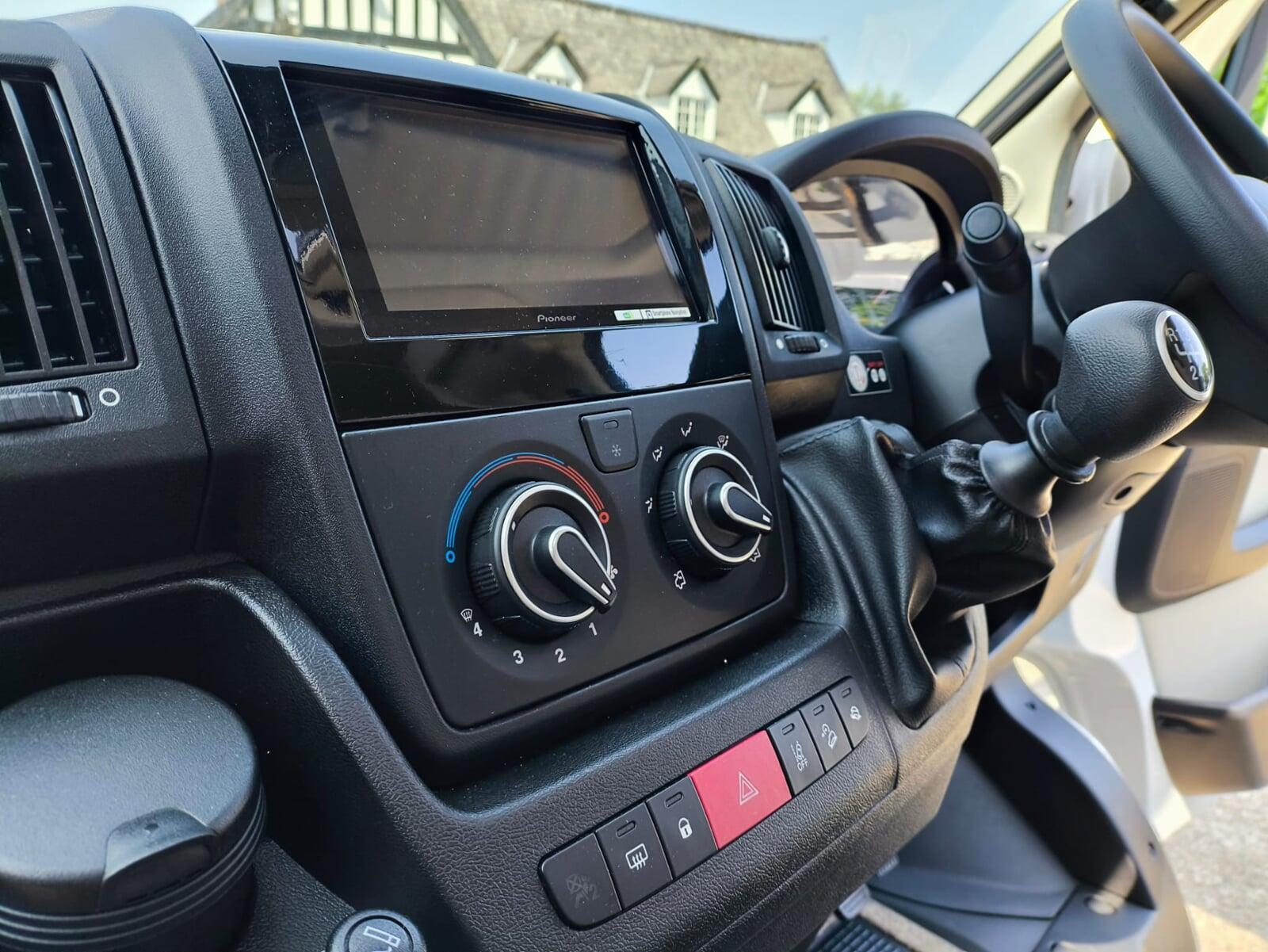 2017 Bailey Autograph 79-6 6 Berth 6 Belted Motorhome