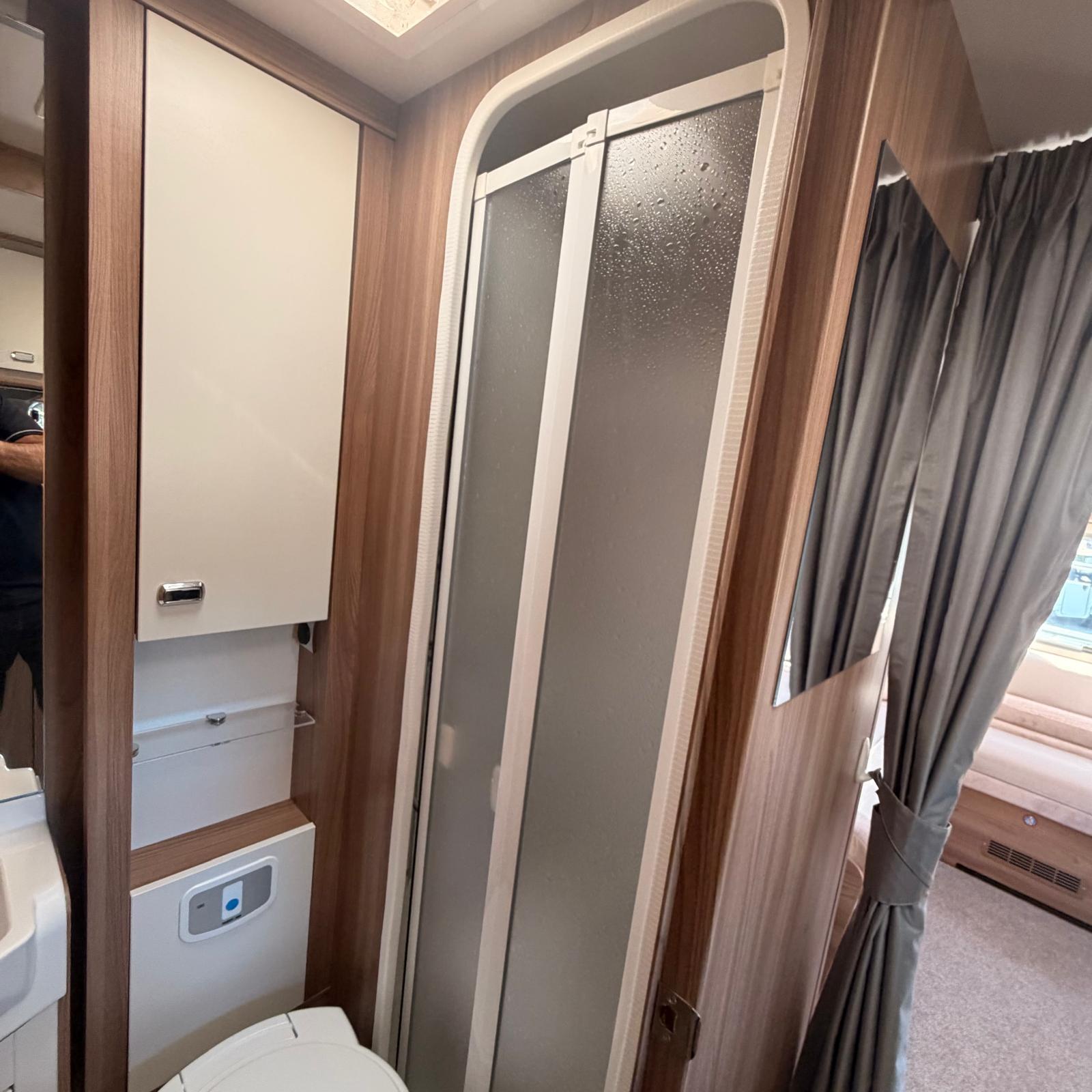 2018 Swift Bessacarr 596 6 berth 6 belted Automatic
