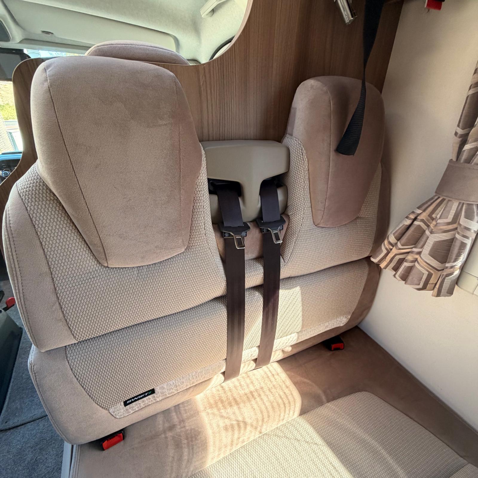 2018 Swift Bessacarr 596 6 berth 6 belted Automatic