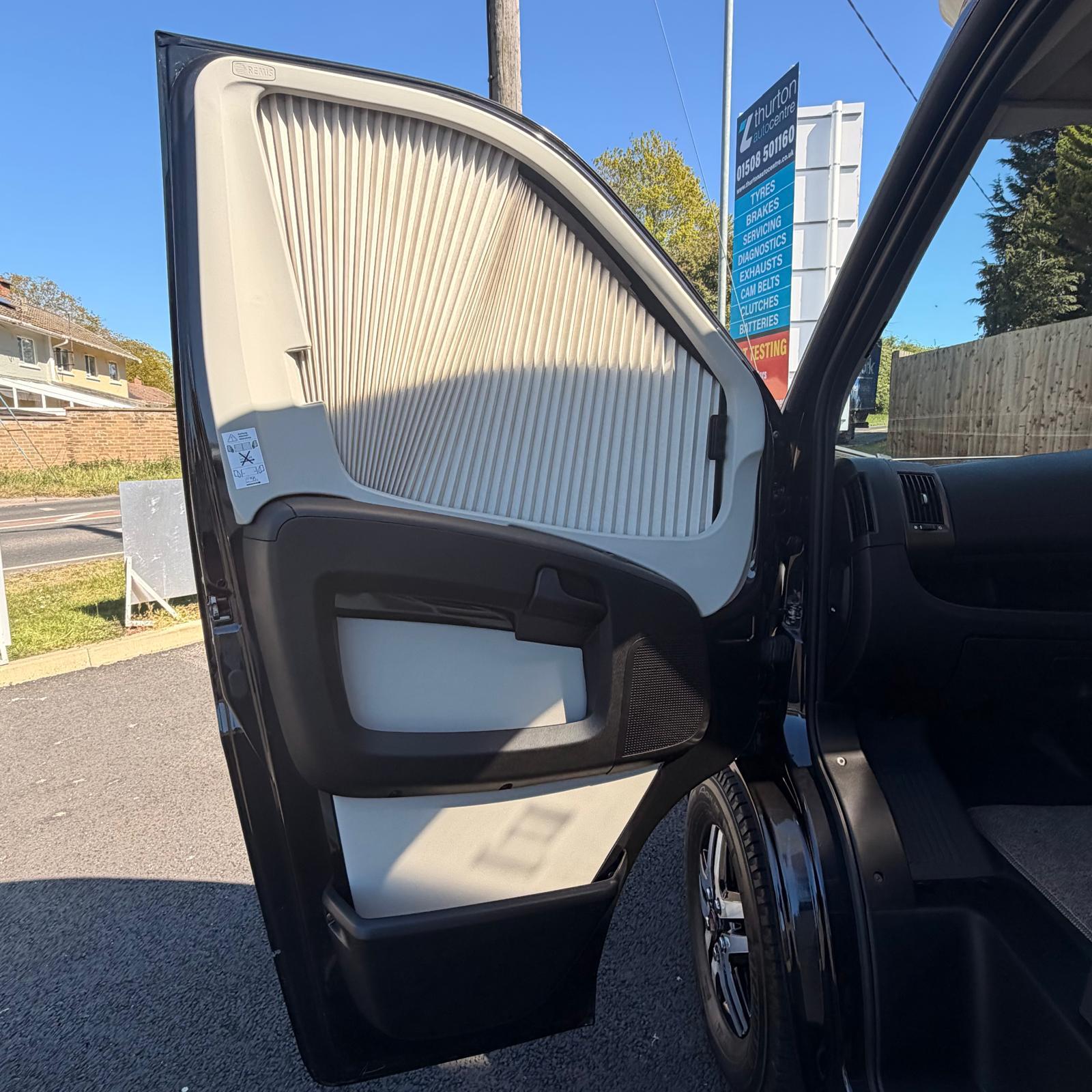 2018 Swift Bessacarr 596 6 berth 6 belted Automatic