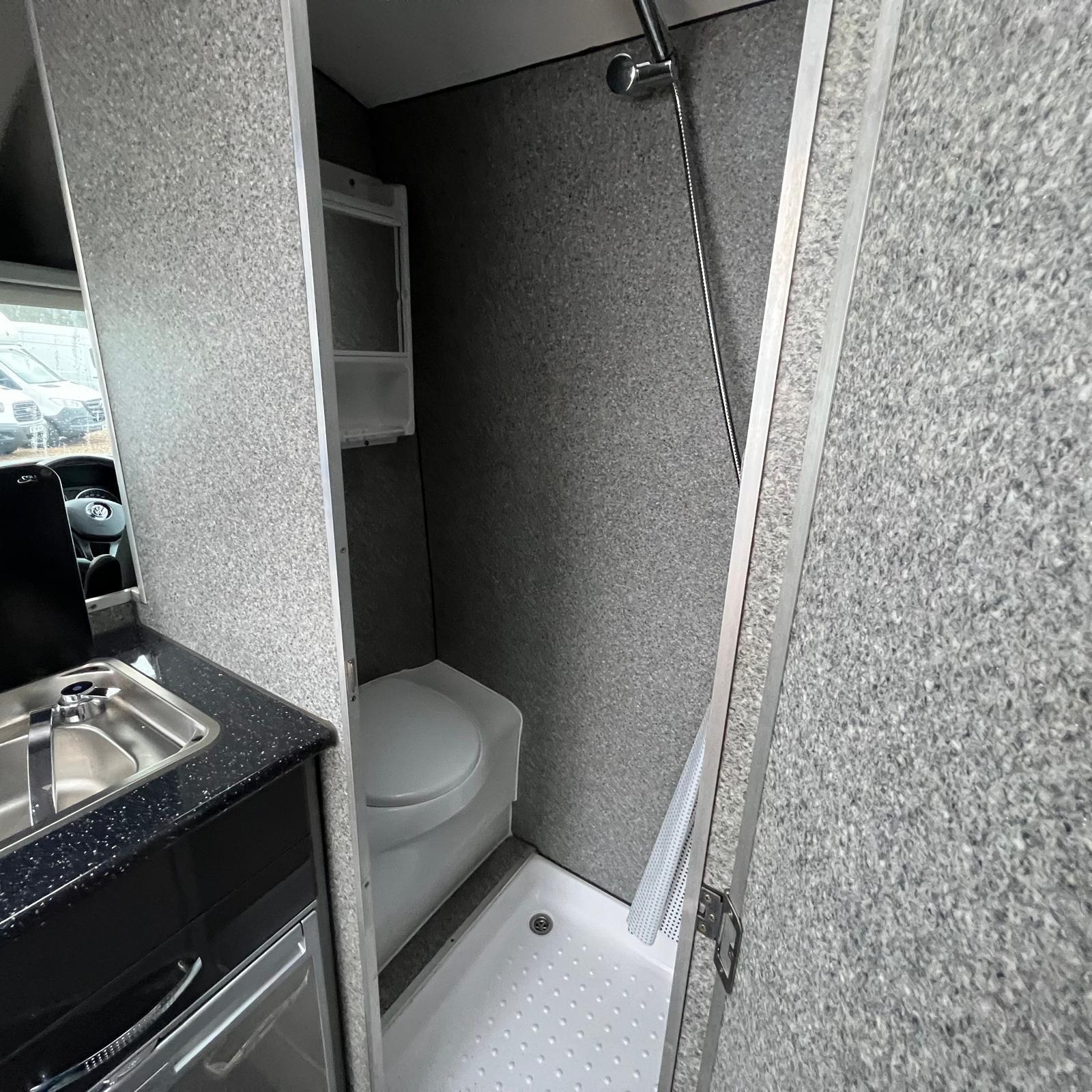 2020 Volkswagon Crafter CR35Trendline Automatic 4 berth campervan 4 Bike 2 Kart Garage