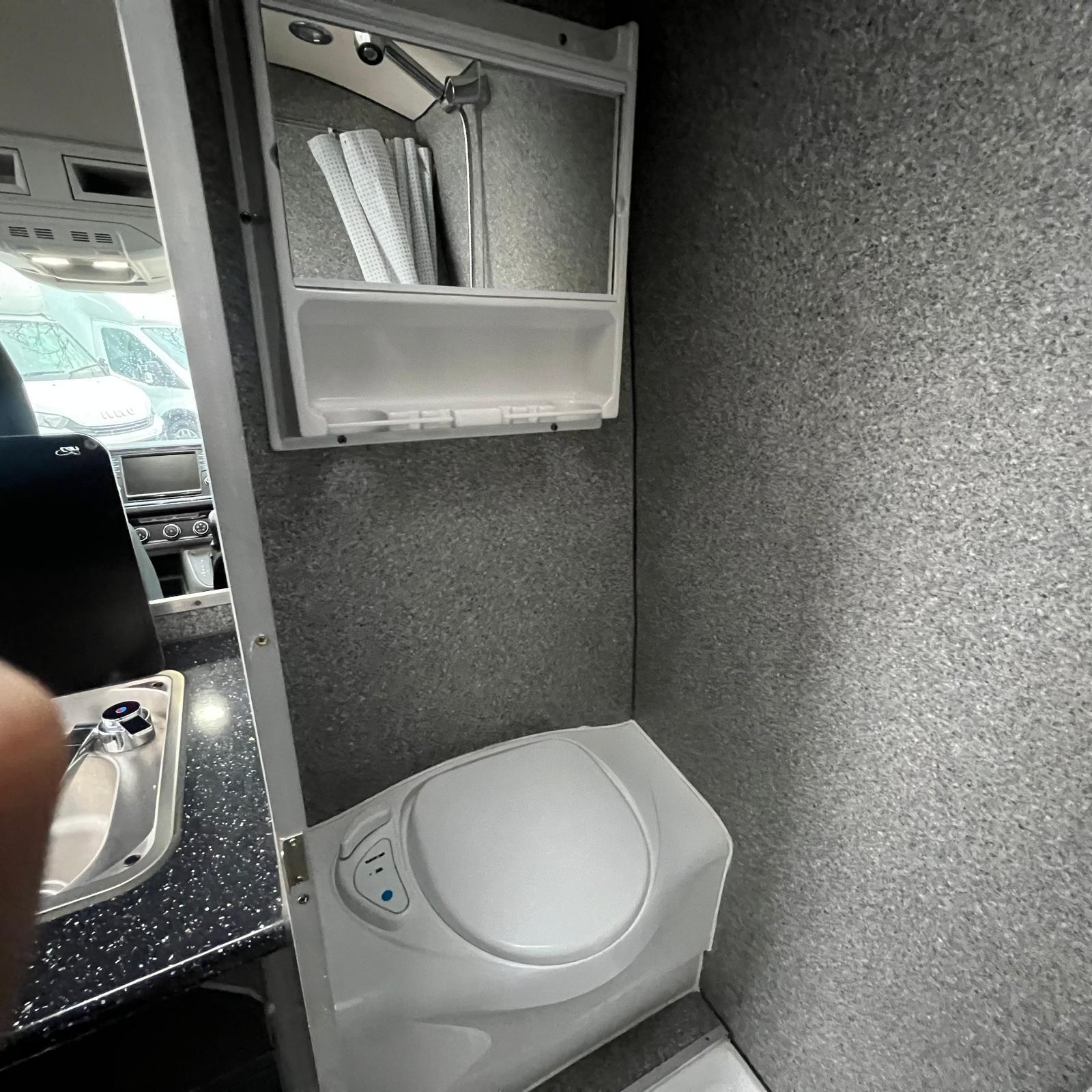 2020 Volkswagon Crafter CR35Trendline Automatic 4 berth campervan 4 Bike 2 Kart Garage