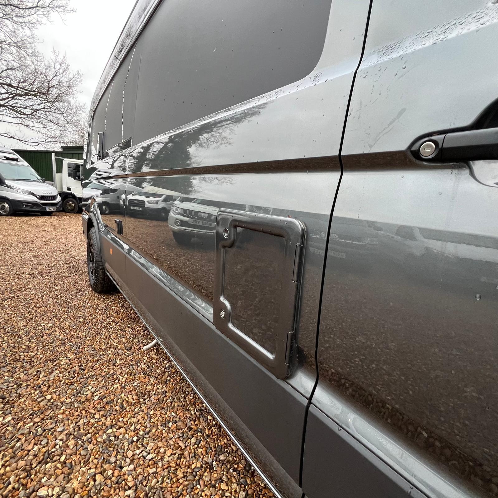 2020 Volkswagon Crafter CR35Trendline Automatic 4 berth campervan 4 Bike 2 Kart Garage