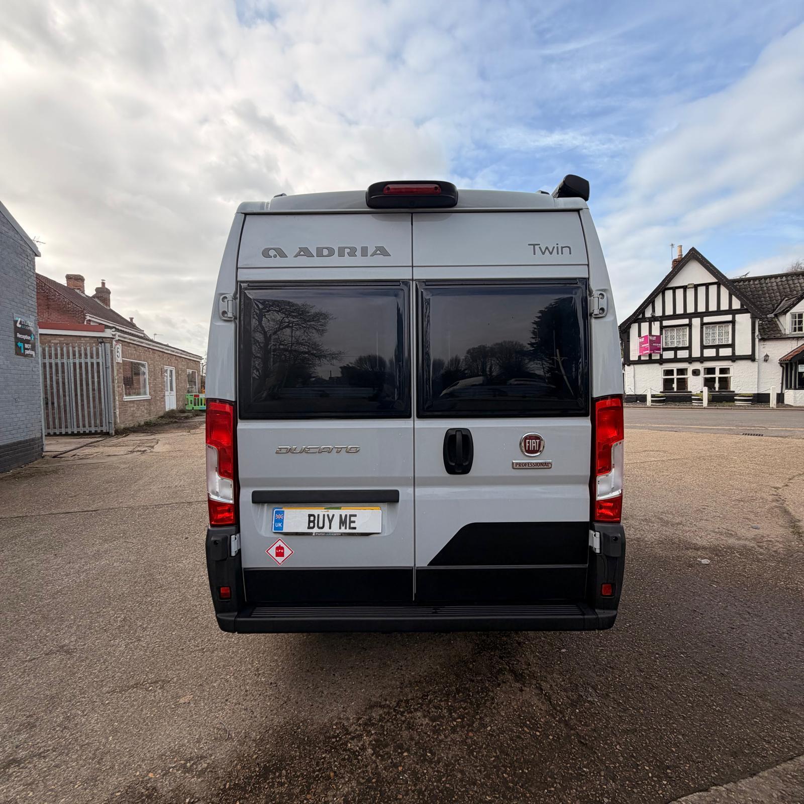 2021 Adria Twin Supreme 640 SLB A EA21 BFV