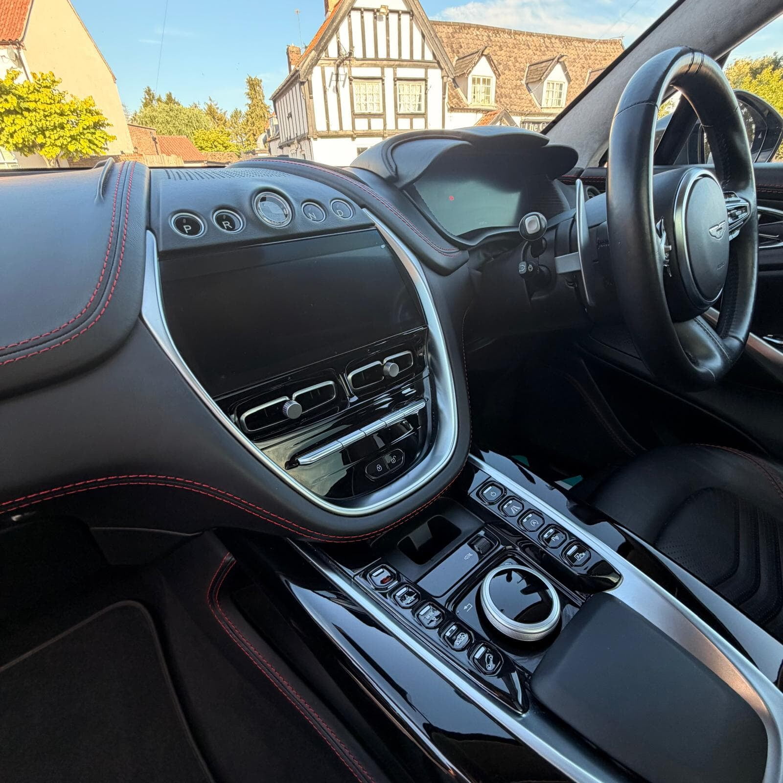 2021 Aston Martin DBX For sale