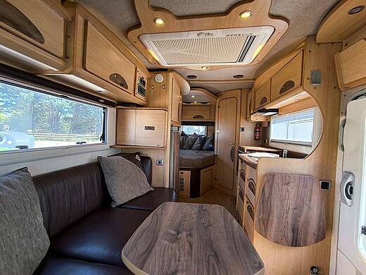 2010 IH J500 Mercedes Sprinter 2 berth 2 belted Motorhome