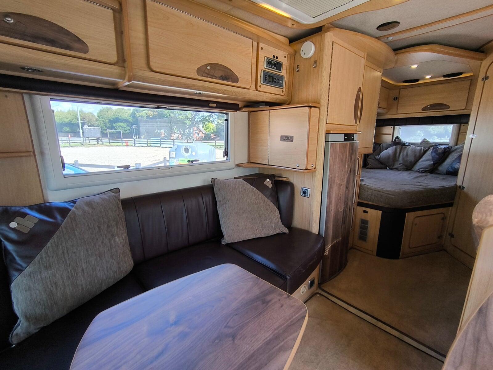 2010 IH J500 Mercedes Sprinter 2 berth 2 belted Motorhome
