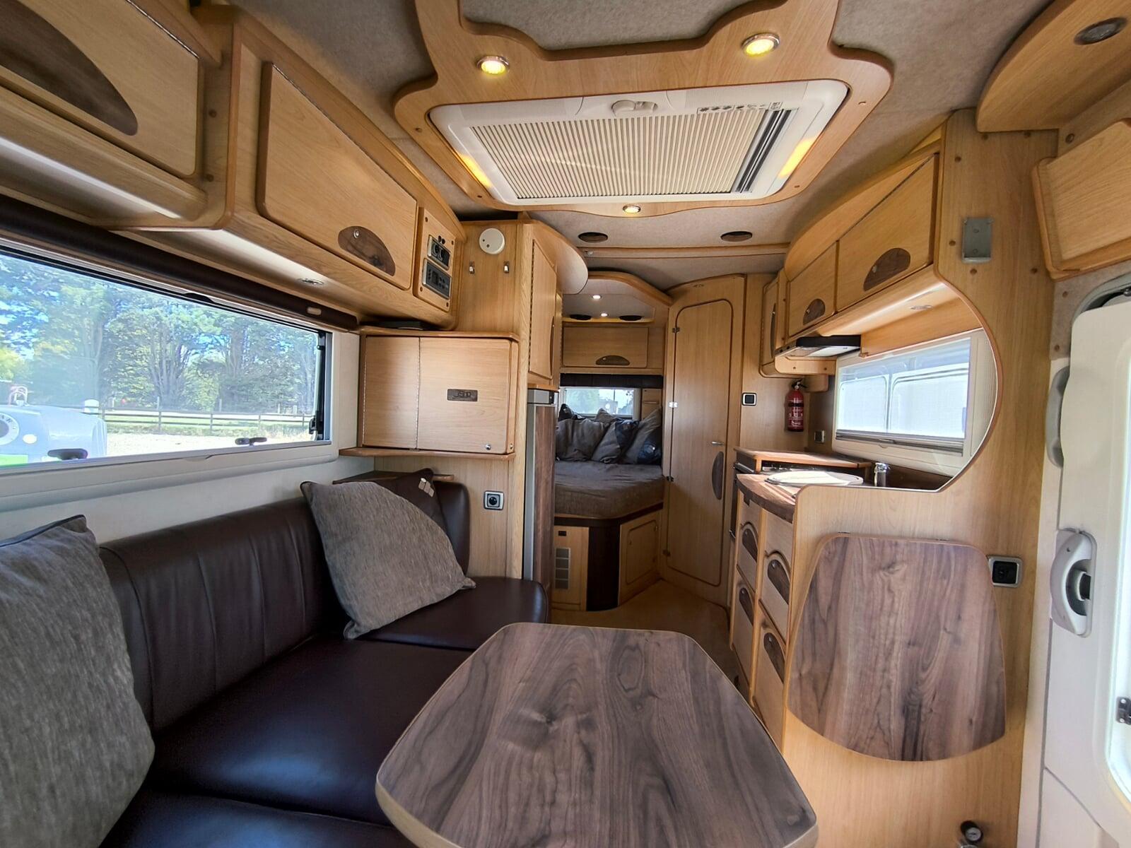 2010 IH J500 Mercedes Sprinter 2 berth 2 belted Motorhome