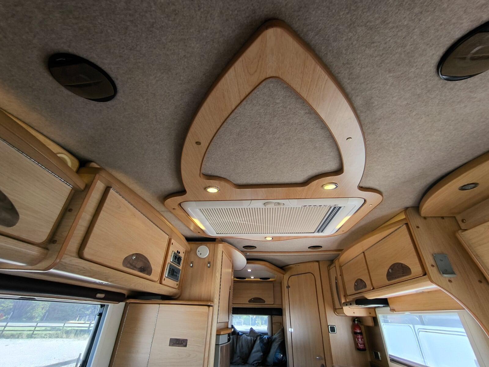 2010 IH J500 Mercedes Sprinter 2 berth 2 belted Motorhome