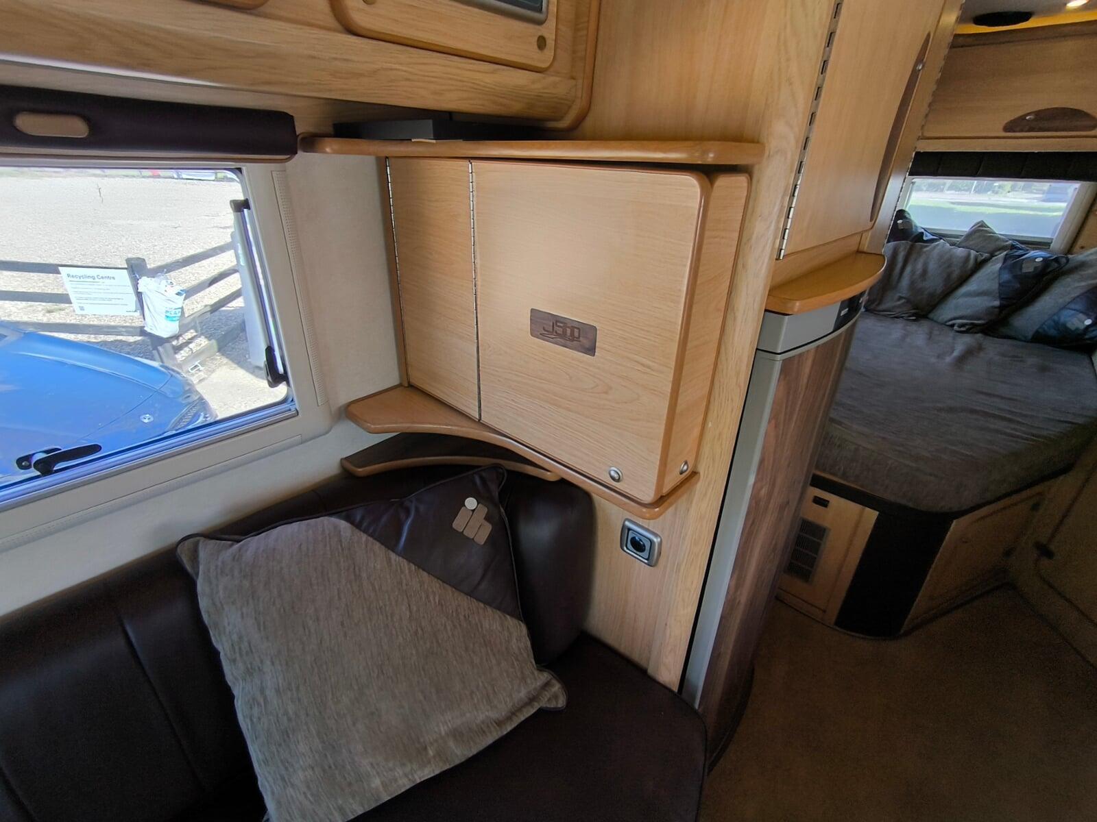 2010 IH J500 Mercedes Sprinter 2 berth 2 belted Motorhome