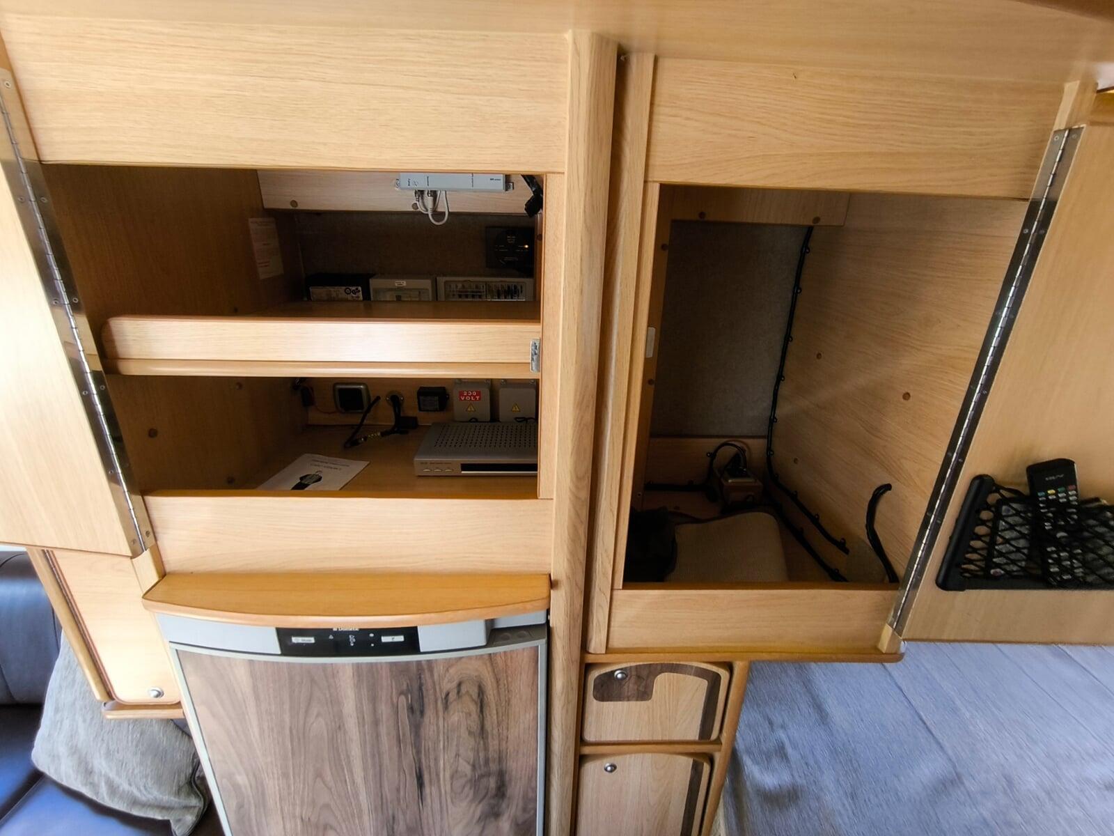 2010 IH J500 Mercedes Sprinter 2 berth 2 belted Motorhome