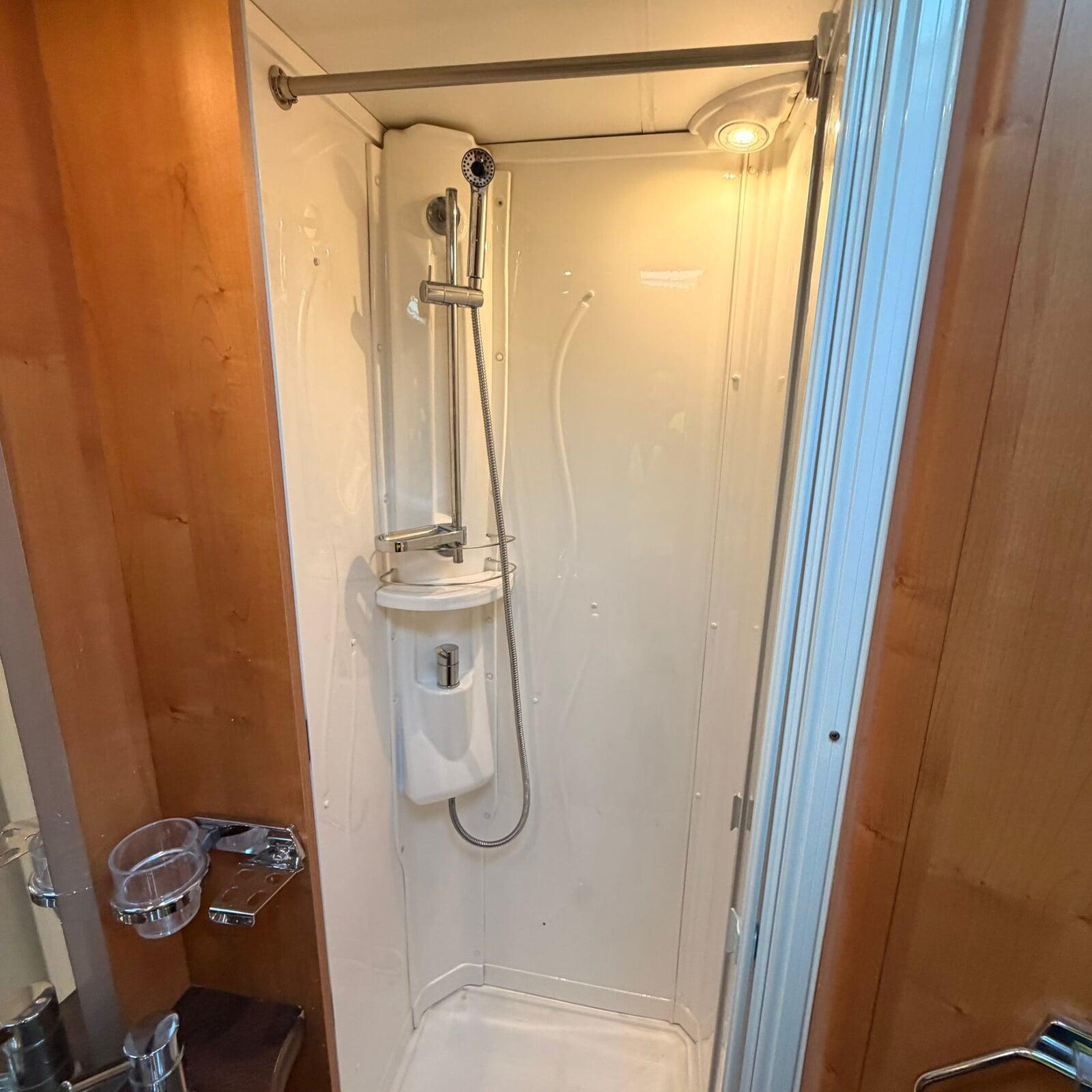 2008 Rapido 7065 4-Berth - 4 Belted Motorhome