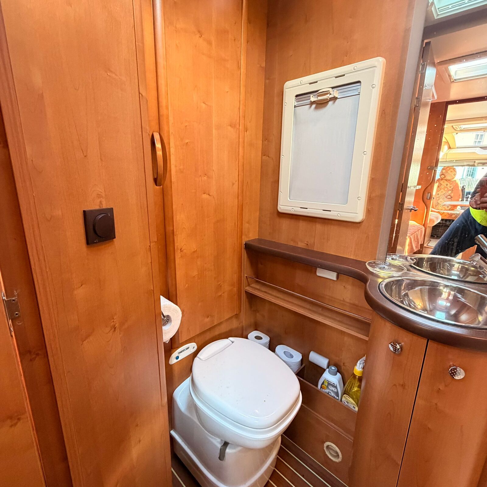 2008 Rapido 7065 4-Berth - 4 Belted Motorhome