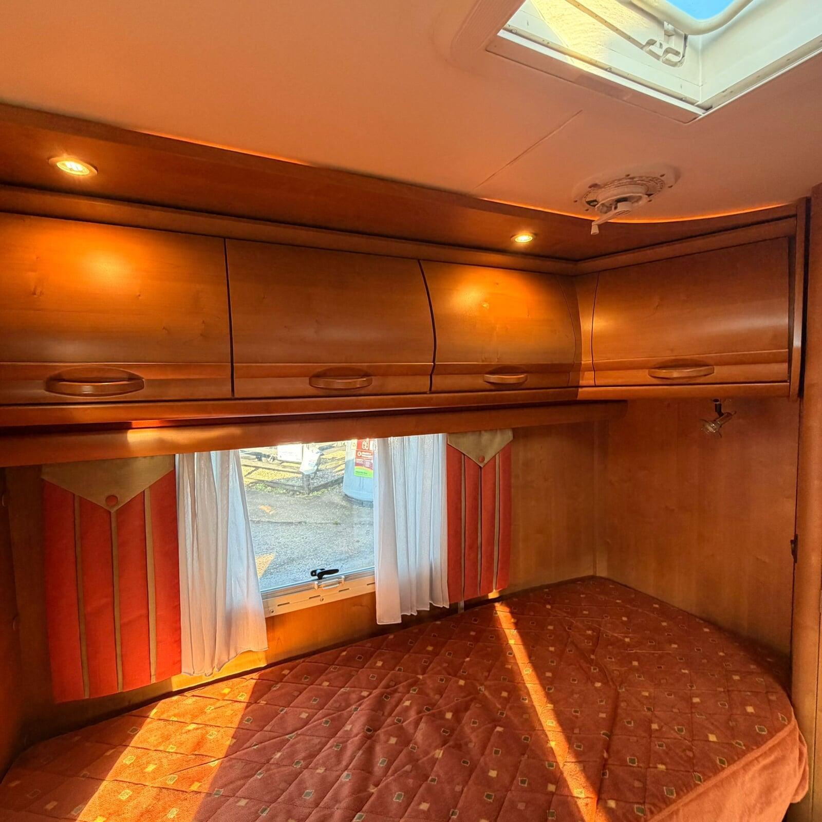 2008 Rapido 7065 4-Berth - 4 Belted Motorhome