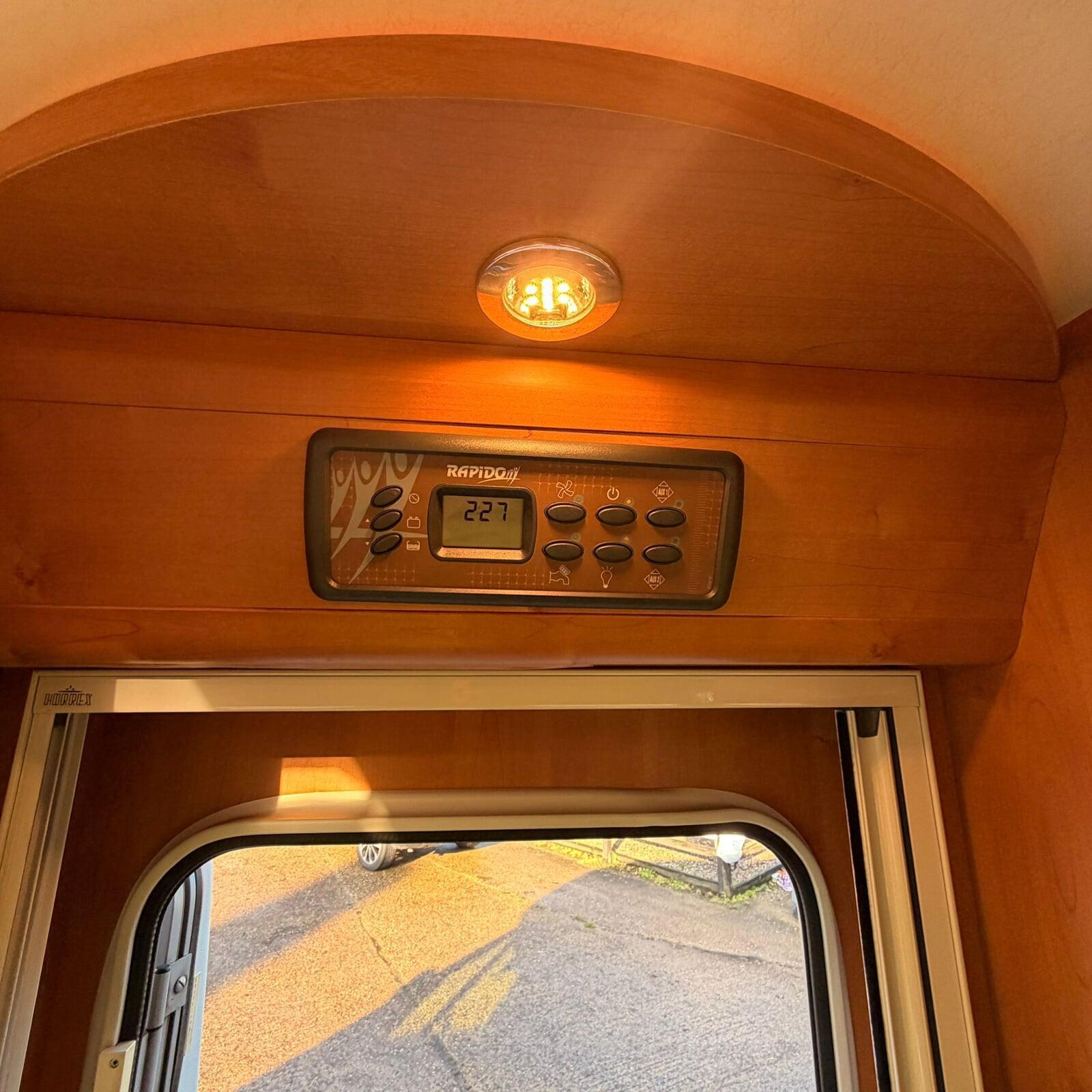 2008 Rapido 7065 4-Berth - 4 Belted Motorhome