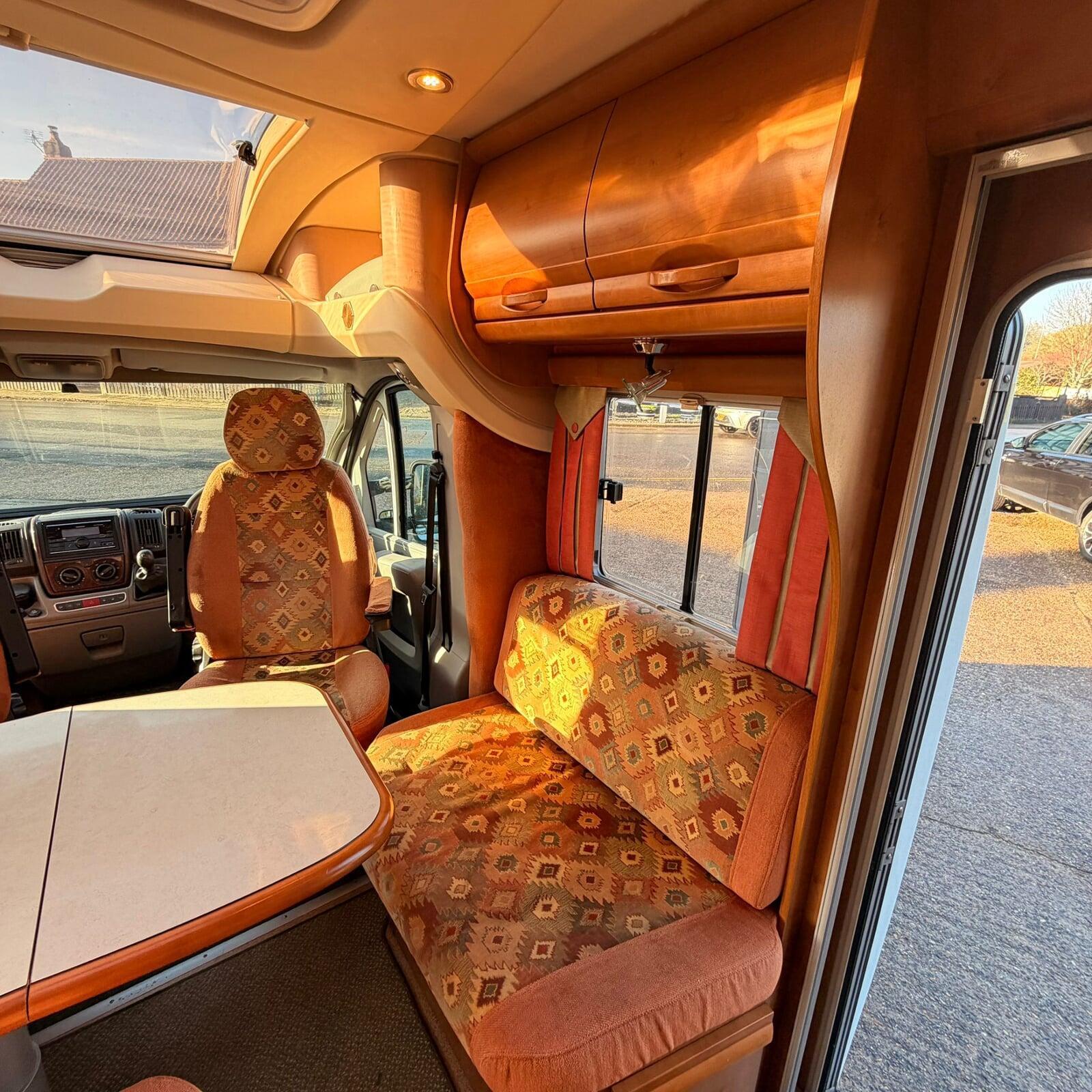 2008 Rapido 7065 4-Berth - 4 Belted Motorhome