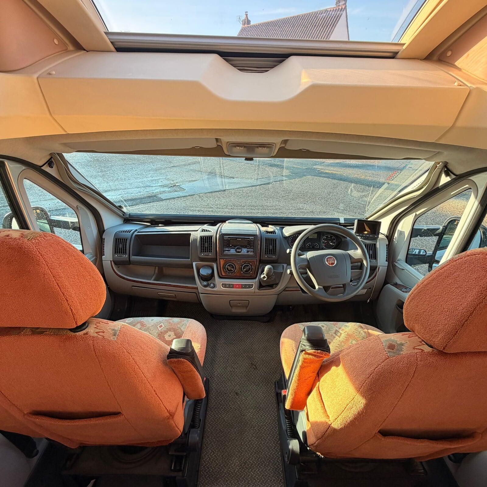 2008 Rapido 7065 4-Berth - 4 Belted Motorhome