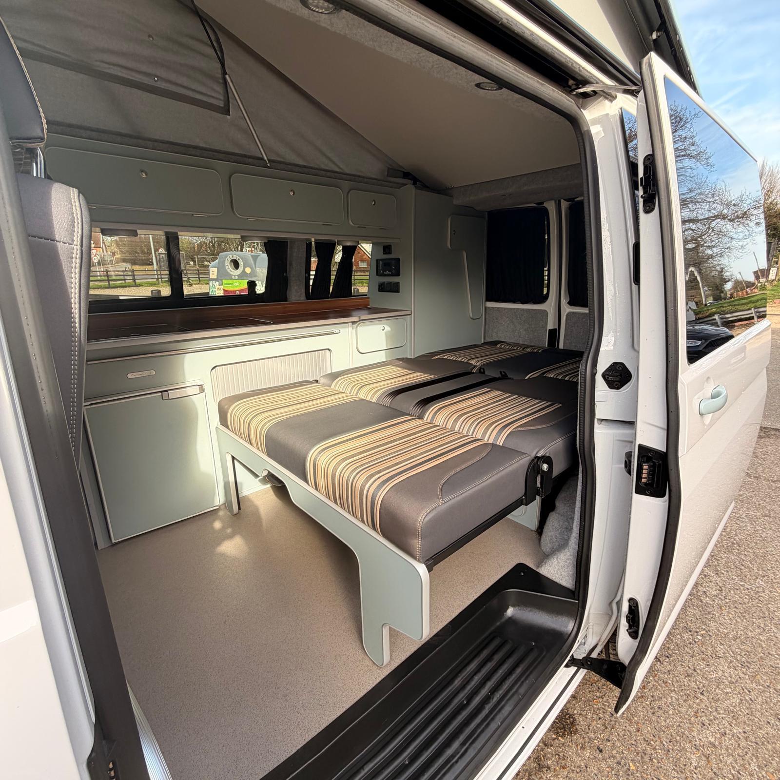 2021 Volkswagen Transporter T28 2 0 TD 4 Berth 5 Belted Camper King Conversion