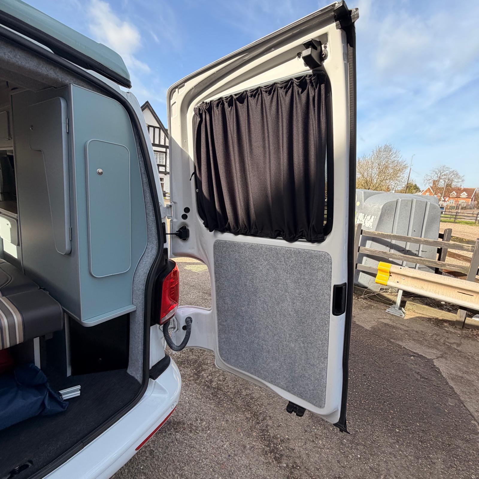 2021 Volkswagen Transporter T28 2 0 TD 4 Berth 5 Belted Camper King Conversion