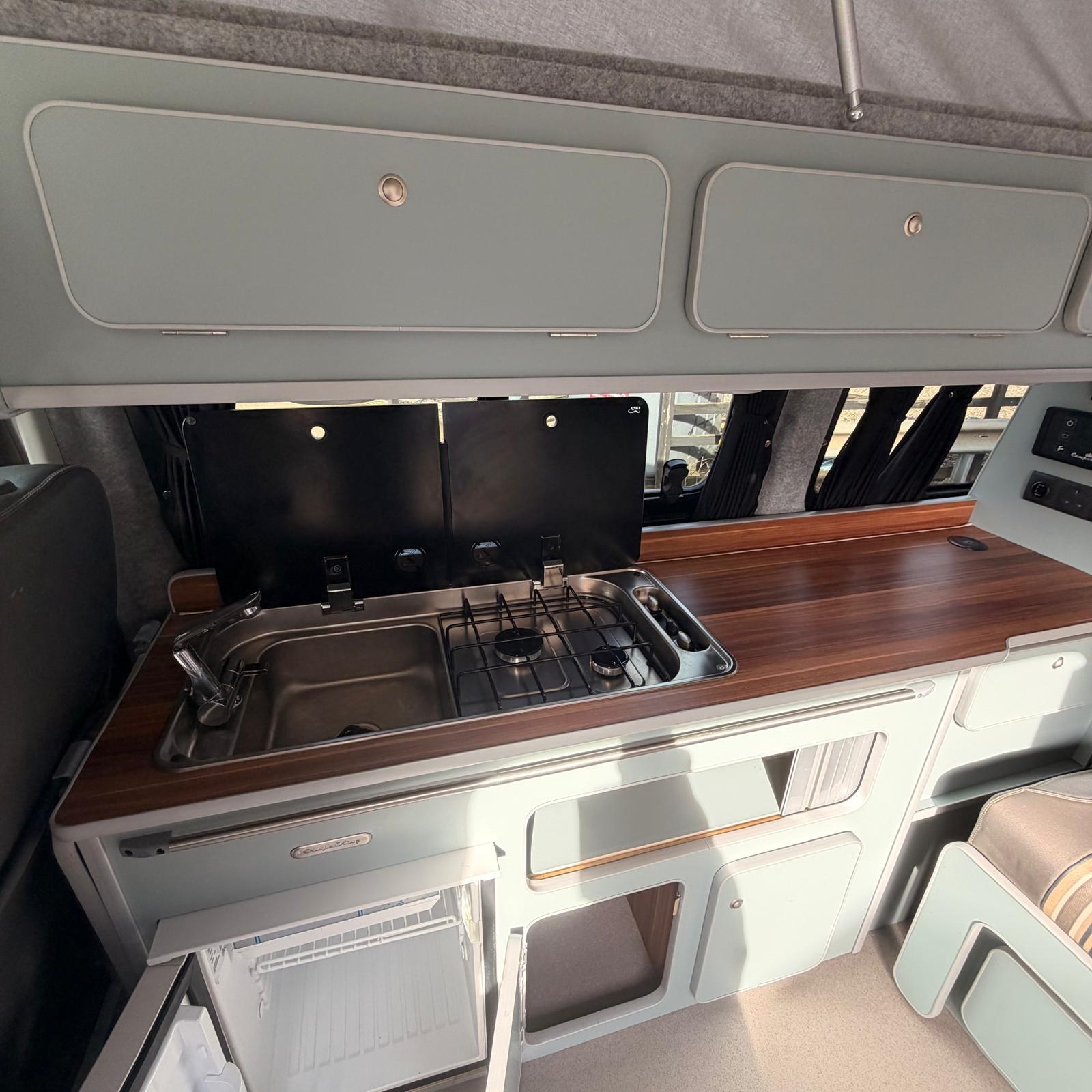 2021 Volkswagen Transporter T28 2 0 TD 4 Berth 5 Belted Camper King Conversion