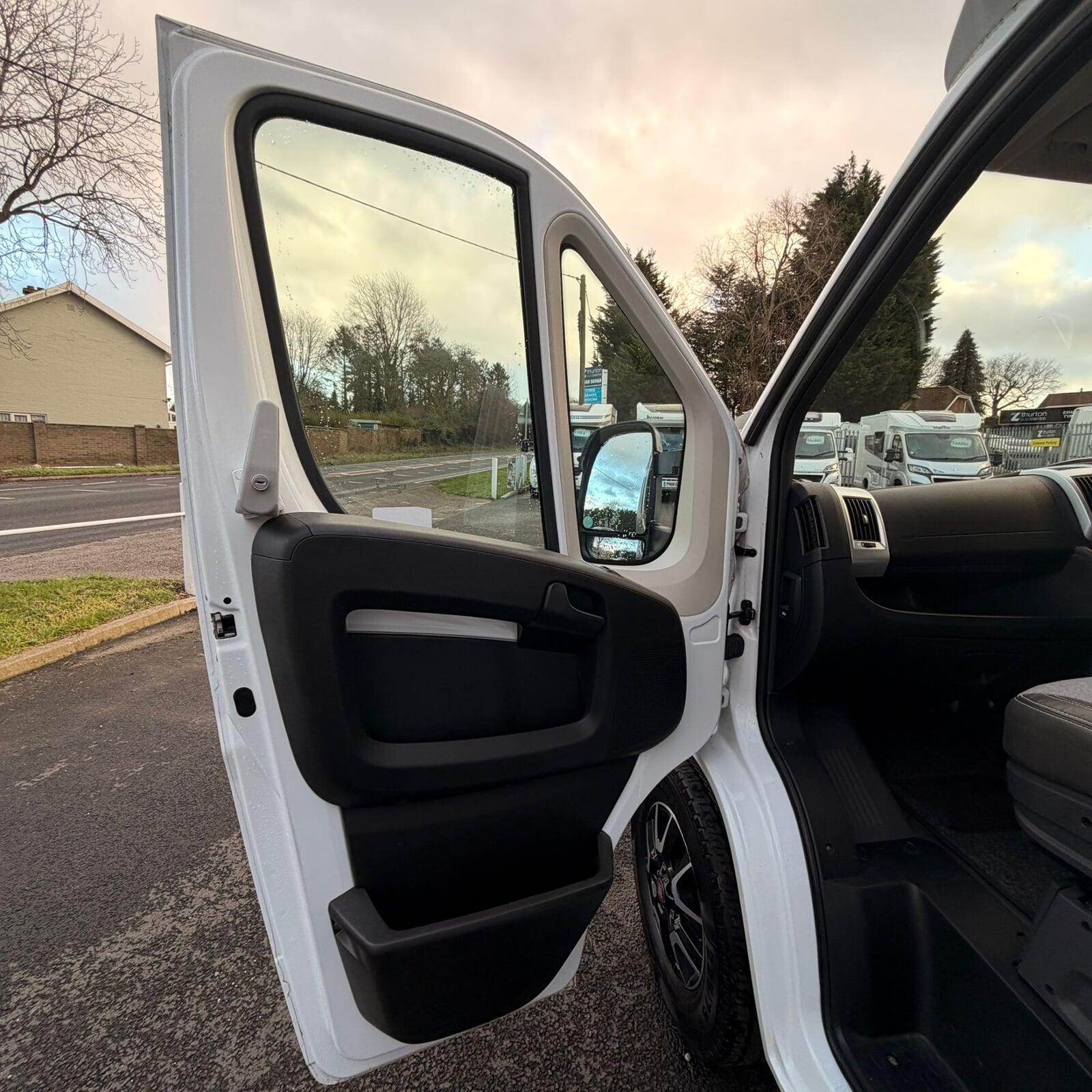 2022 Dethleffs Sunlight T69S 2 Berth Motorhome