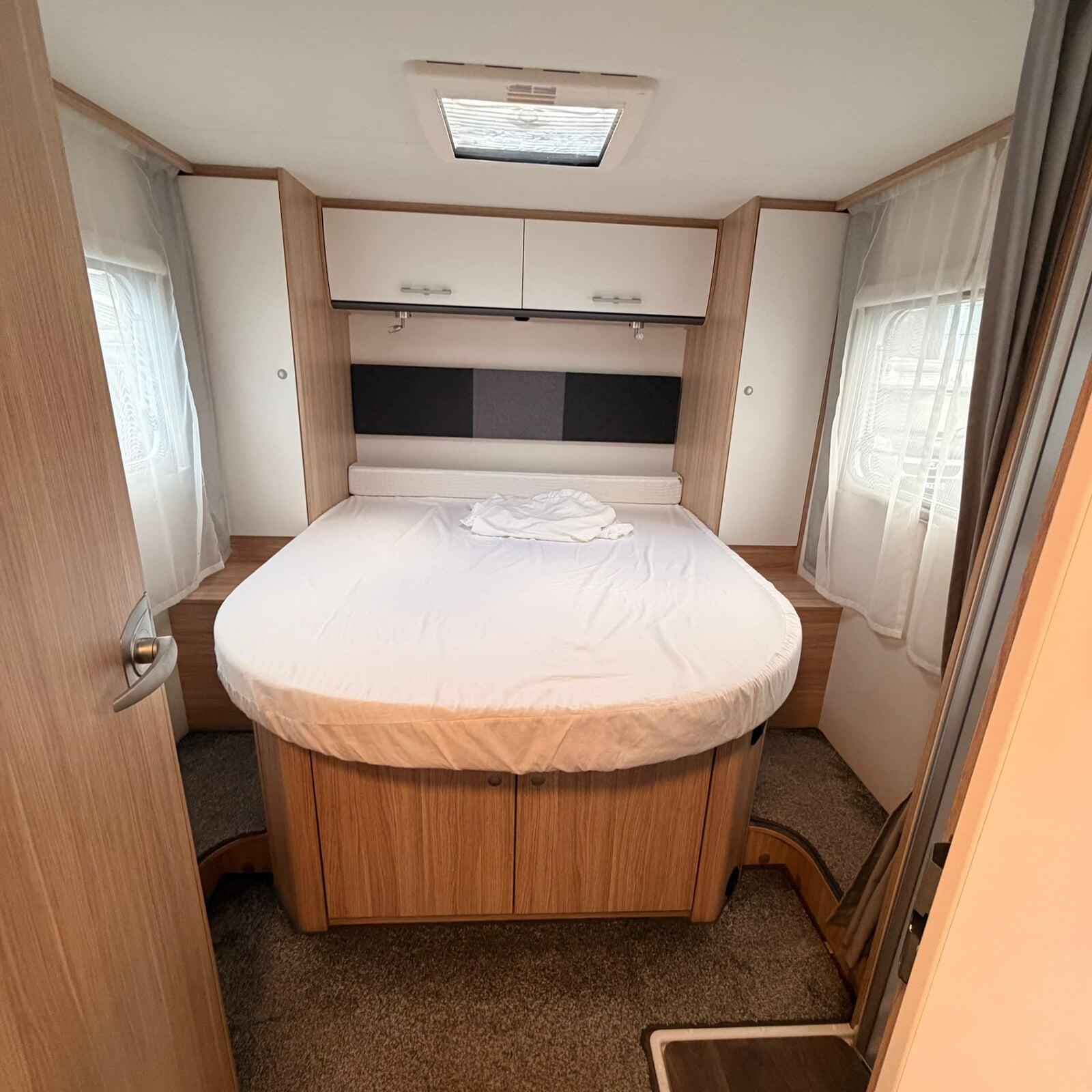 2022 Dethleffs Sunlight T69S 2 Berth Motorhome