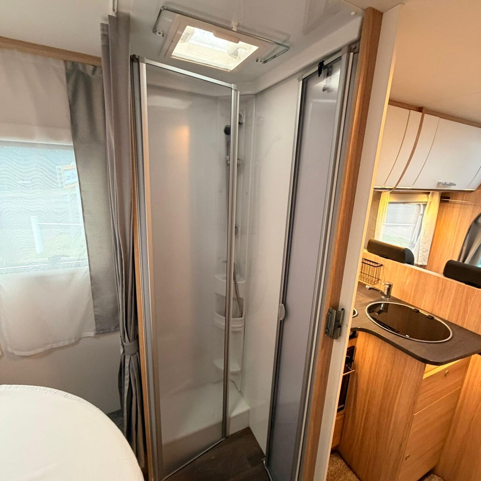 2022 Dethleffs Sunlight T69S 2 Berth Motorhome